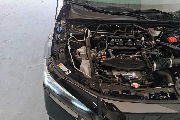 Used Honda Civic 2023 HATCHBACK 240TURBO Manual Extreme Edition Engine Bay Right
