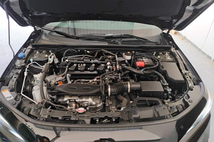 Used Honda Civic 2023 HATCHBACK 240TURBO Manual Extreme Edition Engine Bay