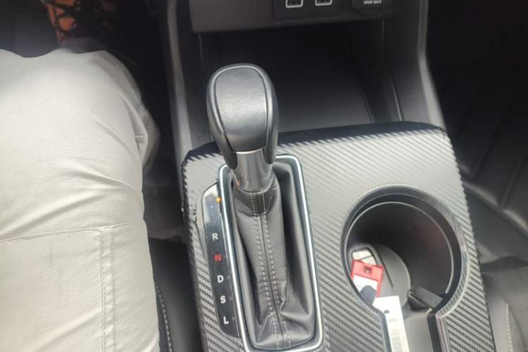 Used Honda Civic 2023 HATCHBACK 240TURBO CVT Extreme Edition Gear Lever