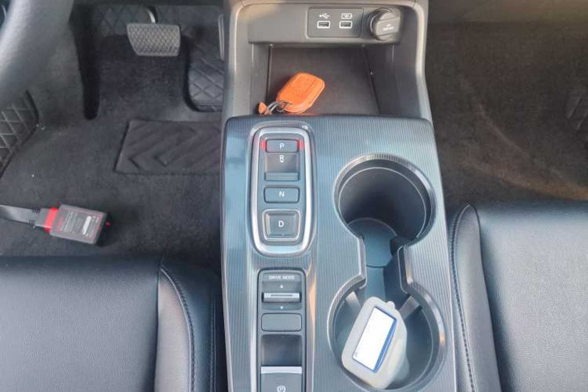 Used Honda Civic 2023 HATCHBACK 2.0L eHEV Extreme Edition Gear Lever