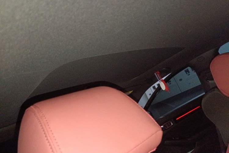 Used Honda Civic 2023 HATCHBACK 240TURBO CVT Extreme Edition Headliner