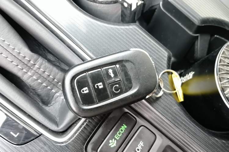 Used Honda Civic 2023 240TURBO CVT Dynamic Edition Interior 1