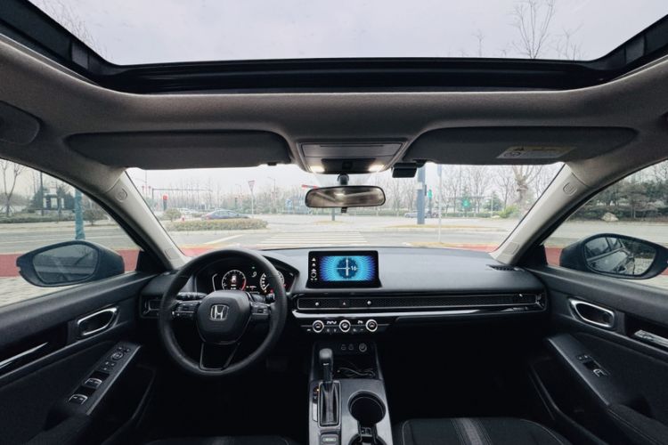 Used Honda Civic 2023 HATCHBACK 240TURBO CVT Zhiyue Edition Interior 2