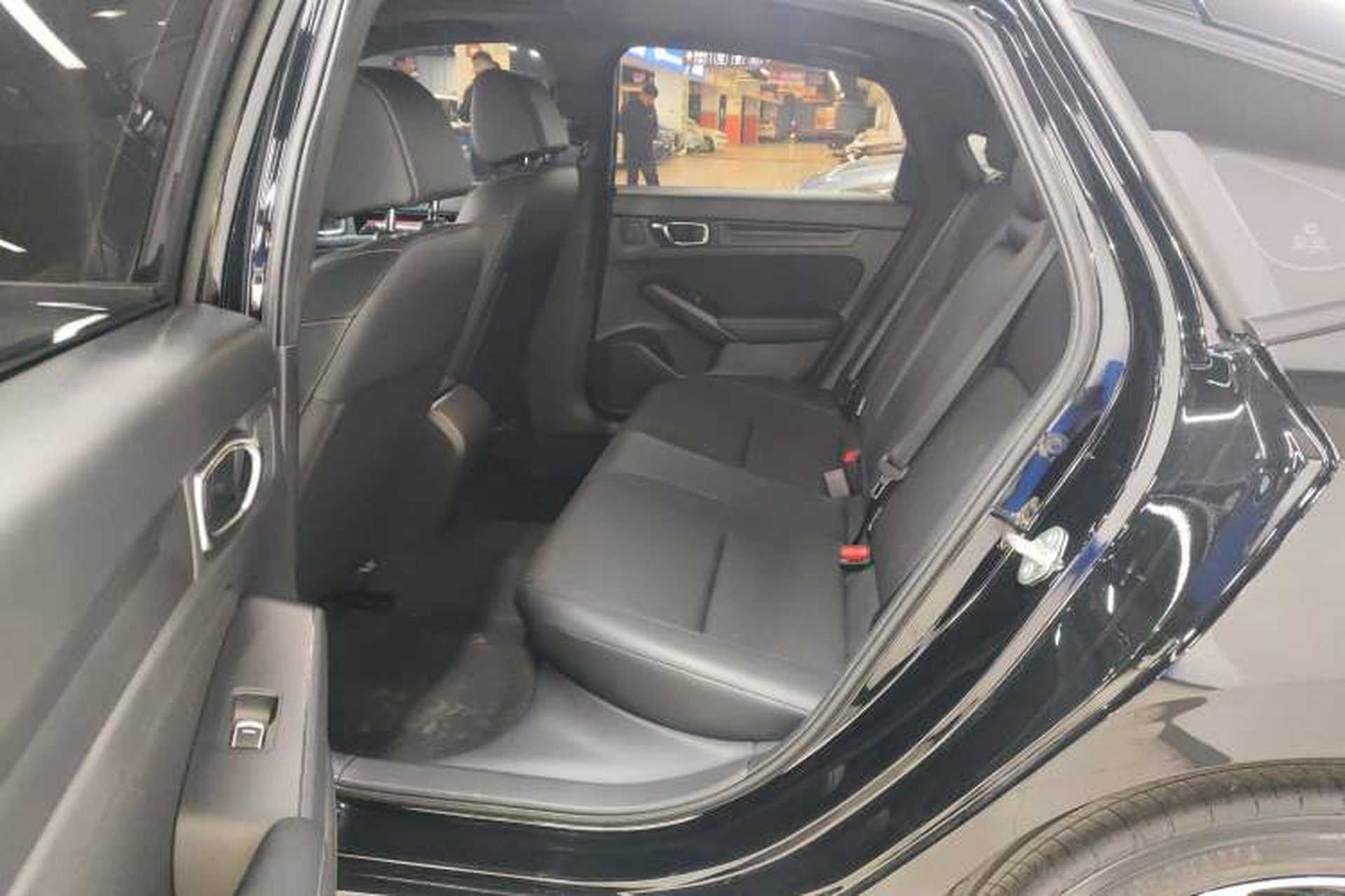 Used Honda Civic 2023 HATCHBACK 240TURBO CVT Extreme Edition Interior 4