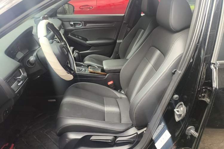 Used Honda Civic 2023 HATCHBACK 240TURBO CVT Extreme Edition Left Front Seat