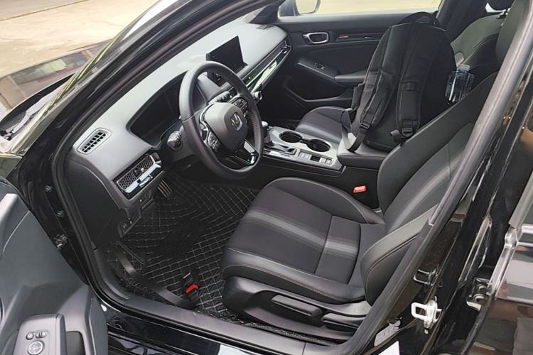 Used Honda Civic 2023 HATCHBACK 240TURBO CVT Extreme Edition Left Front Seat