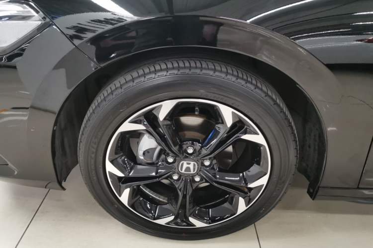 Used Honda Civic 2023 HATCHBACK 240TURBO CVT Extreme Edition Left Front Wheel Hub
