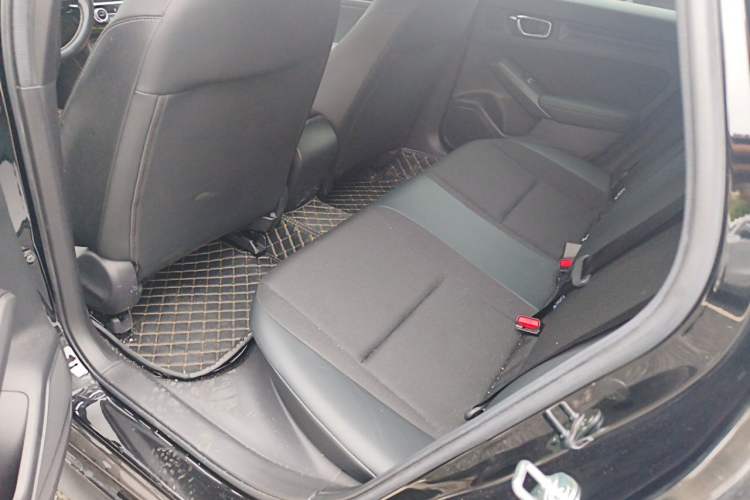 Used Honda Civic 2023 HATCHBACK 240TURBO CVT Extreme Edition Left Rear Seat