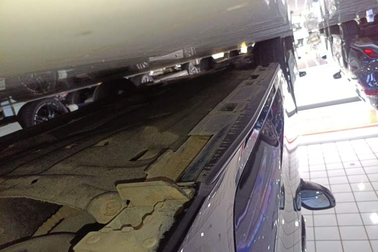 Used Honda Civic 2023 HATCHBACK 240TURBO CVT Zhiyue Edition Left Side Sill