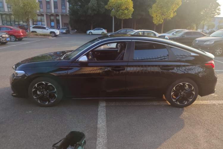 Used Honda Civic 2023 HATCHBACK 2.0L eHEV Extreme Edition Left Side