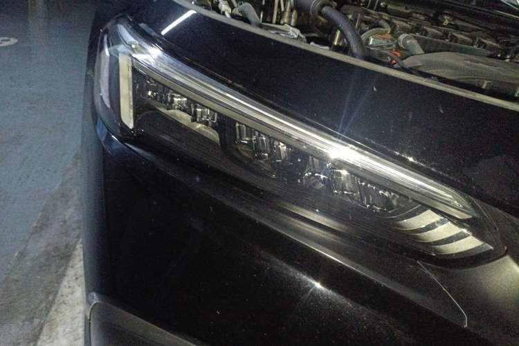 Used Honda Civic 2023 HATCHBACK 240TURBO CVT Extreme Edition Right Front Headlight