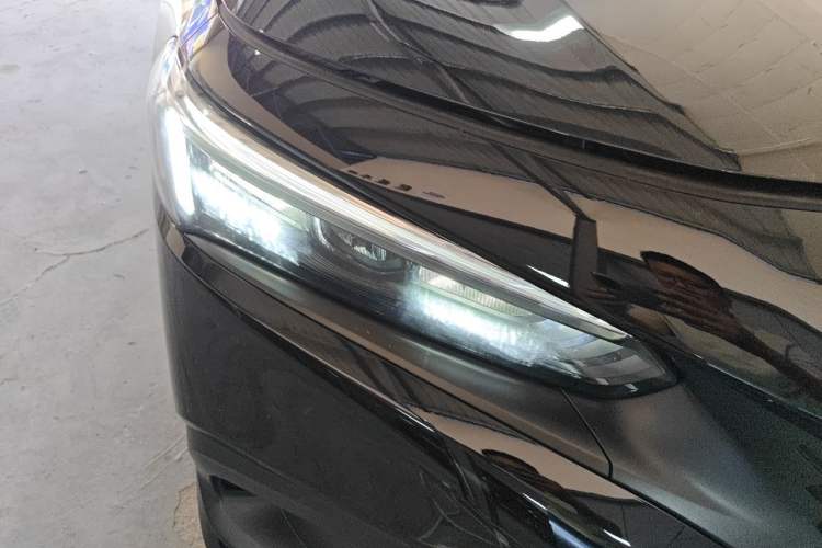 Used Honda Civic 2023 HATCHBACK 240TURBO Manual Extreme Edition Right Front Headlight