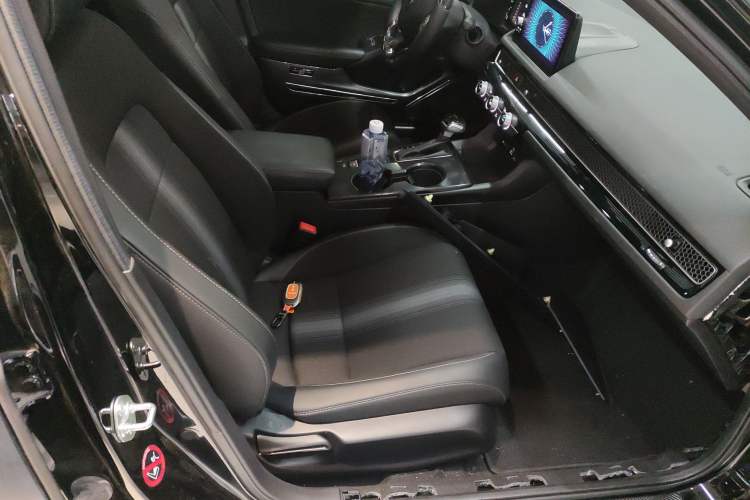 Used Honda Civic 2023 HATCHBACK 240TURBO CVT Extreme Edition Right Front Seat