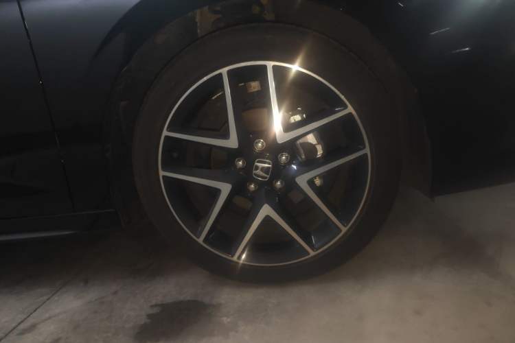 Used Honda Civic 2023 HATCHBACK 240TURBO Manual Extreme Edition Right Front Wheel Hub
