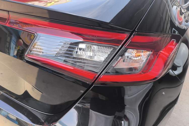 Used Honda Civic 2023 HATCHBACK 240TURBO CVT Extreme Edition Right Rear Taillight