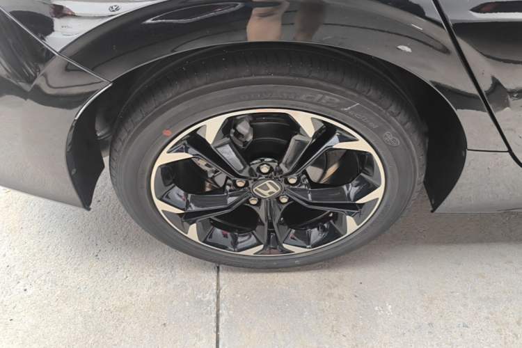Used Honda Civic 2023 HATCHBACK 240TURBO CVT Extreme Edition Right Rear Wheel Hub