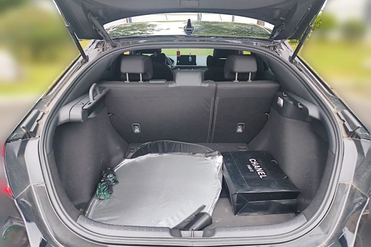 Used Honda Civic 2023 HATCHBACK 240TURBO CVT Extreme Edition Trunk
