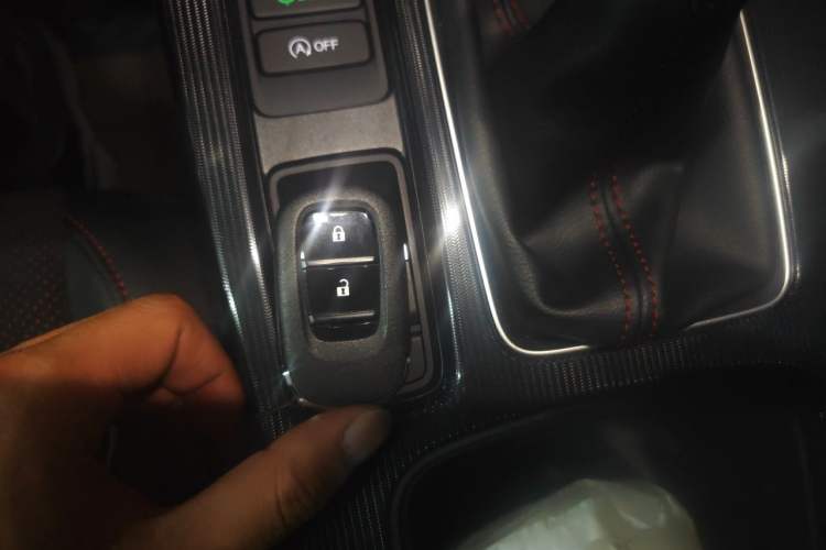 Used Honda Civic 2023 HATCHBACK 240TURBO Manual Extreme Edition Vehicle Key