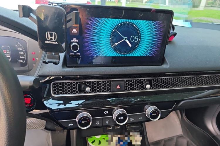 Used Honda Civic 2023 240TURBO CVT Dynamic · Center Stage Special Edition Audio And AC Panel