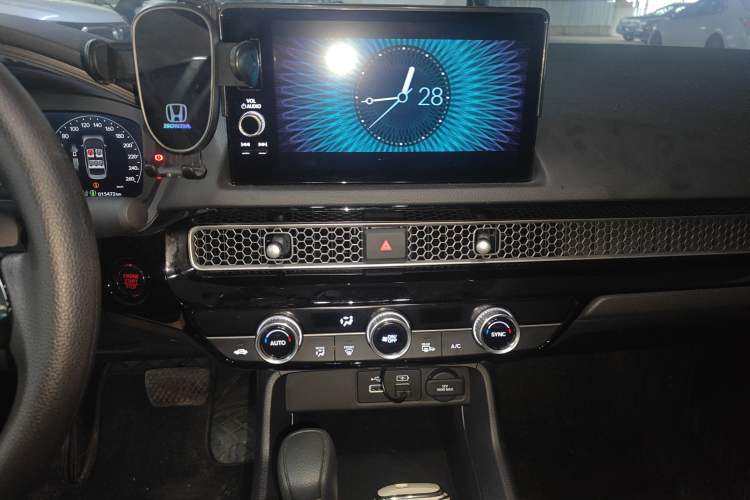 Used Honda Civic 2023 240TURBO CVT Dynamic · Center Stage Special Edition Audio And AC Panel