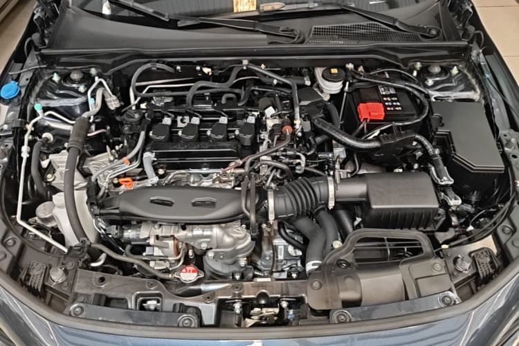 Used Honda Civic 2023 240TURBO CVT Dynamic · Center Stage Special Edition Engine Bay