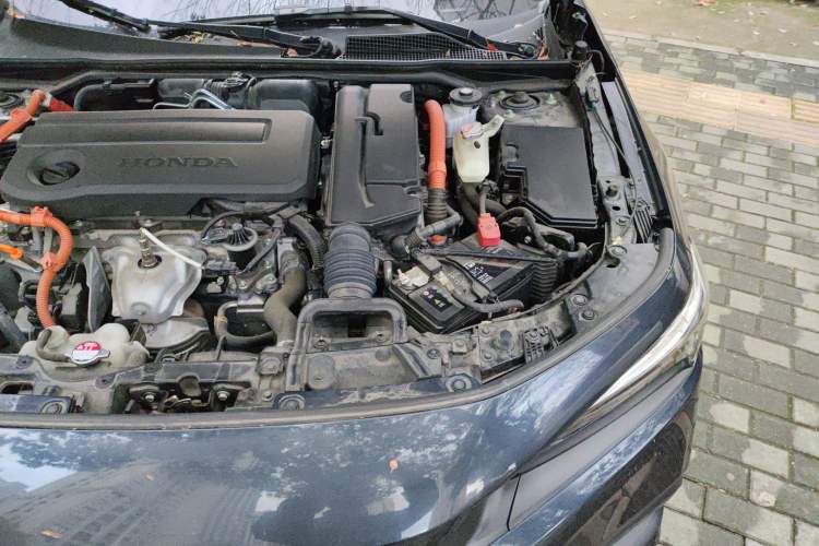 Used Honda Civic 2023 2.0L eHEV Pioneer Edition Engine Bay Left