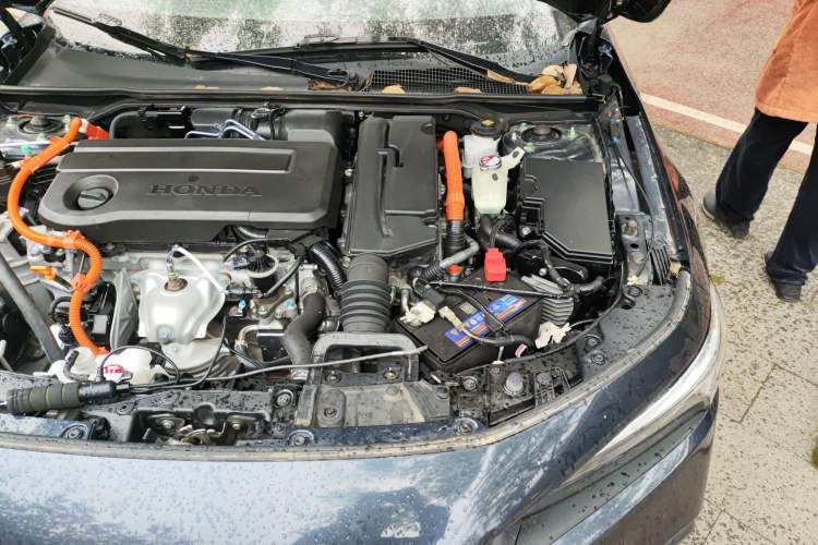 Used Honda Civic 2023 2.0L eHEV Sharp Edition Engine Bay Left