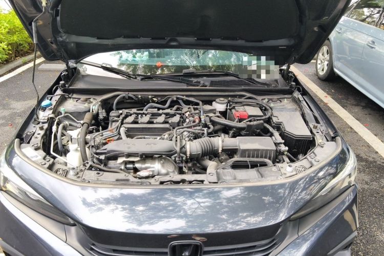 Used Honda Civic 2023 240TURBO CVT Dynamic Edition Engine Bay