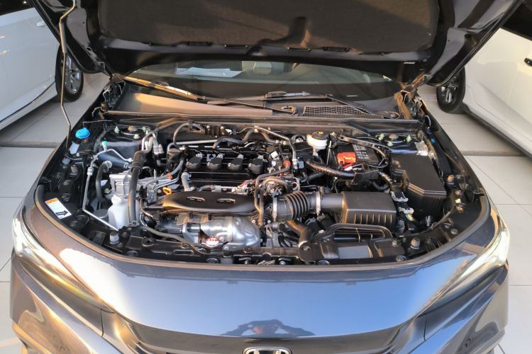 Used Honda Civic 2023 240TURBO CVT Dynamic Edition Engine Bay