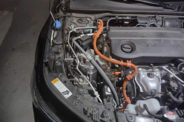 Used Honda Civic 2023 2.0L eHEV Pioneer Edition Engine Bay Right