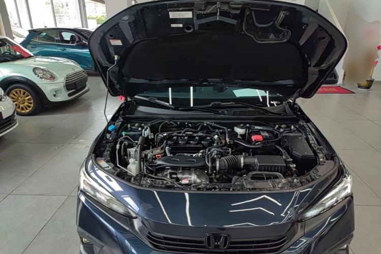 Used Honda Civic 2023 240TURBO CVT Dynamic Edition Engine Bay