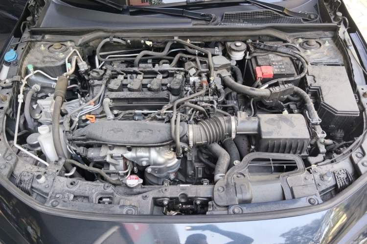 Used Honda Civic 2023 240TURBO CVT Dynamic Edition Engine Bay