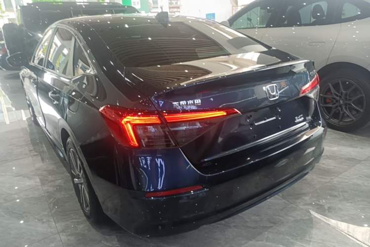 Used Honda Civic 2023 240TURBO CVT Dynamic Edition Exterior 2
