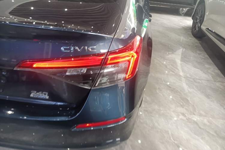 Used Honda Civic 2023 240TURBO CVT Dynamic Edition Exterior 3