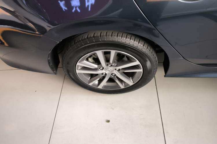 Used Honda Civic 2023 240TURBO CVT Dynamic Edition Exterior 4