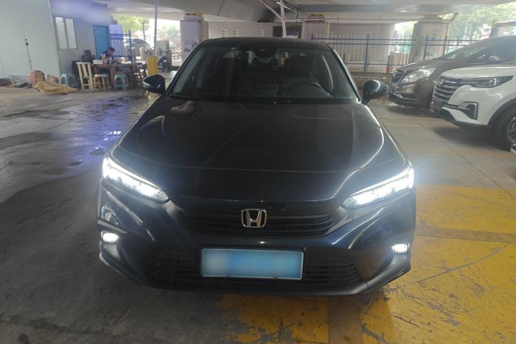 Used Honda Civic 2023 240TURBO CVT Dynamic · Center Stage Special Edition Front