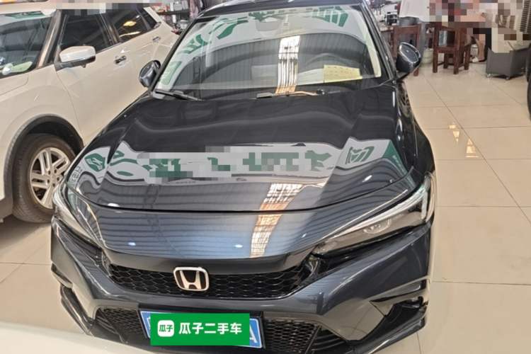 Used Honda Civic 2023 240TURBO CVT Dynamic · Center Stage Special Edition Front