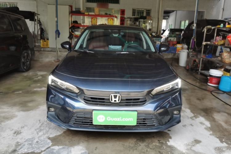 Used Honda Civic 2023 240TURBO CVT Dynamic · Center Stage Special Edition Front