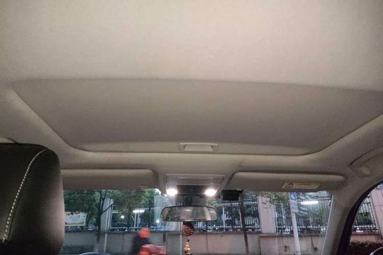 Used Honda Civic 2023 2.0L eHEV Pioneer Edition Headliner