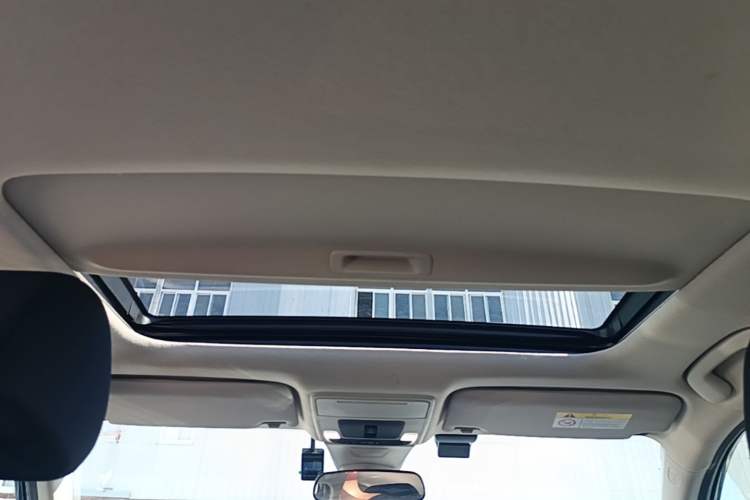 Used Honda Civic 2023 240TURBO CVT Dynamic Edition Headliner