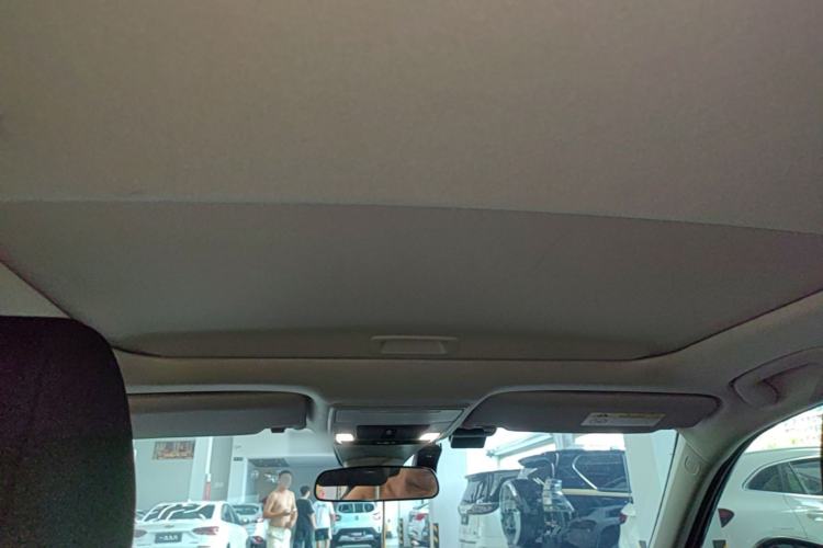Used Honda Civic 2023 240TURBO CVT Dynamic Edition Headliner