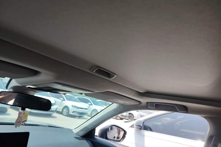 Used Honda Civic 2023 240TURBO CVT Dynamic · Center Stage Special Edition Headliner