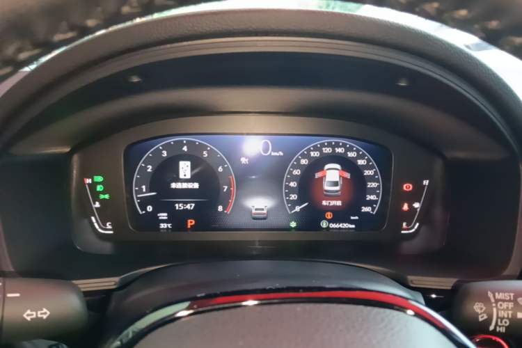 Used Honda Civic 2023 240TURBO CVT Dynamic · Center Stage Special Edition Instrument Cluster