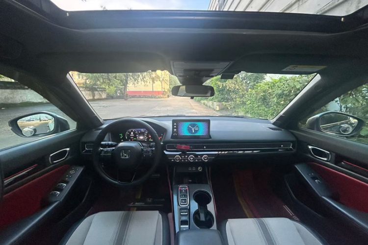 Used Honda Civic 2023 2.0L eHEV Sharp Edition Interior 1