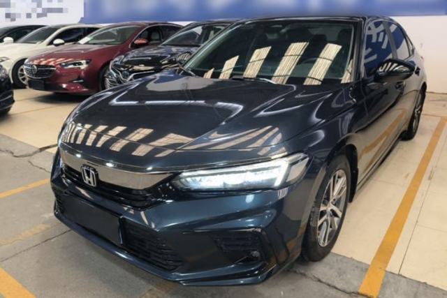 Used Honda Civic 2023 240TURBO CVT Dynamic · Center Stage Special Edition