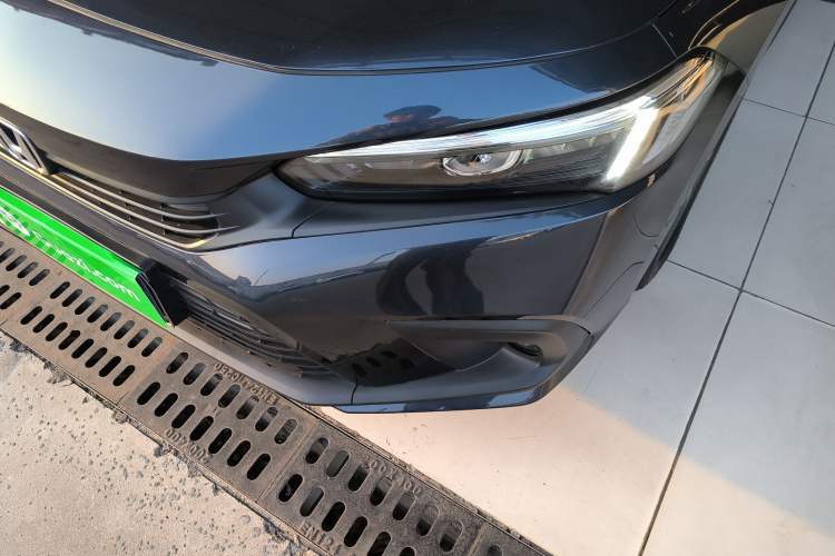 Used Honda Civic 2023 240TURBO CVT Dynamic Edition Left Front Headlight