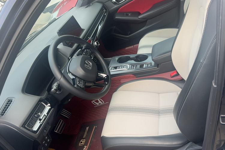 Used Honda Civic 2023 2.0L eHEV Sharp Edition Left Front Seat