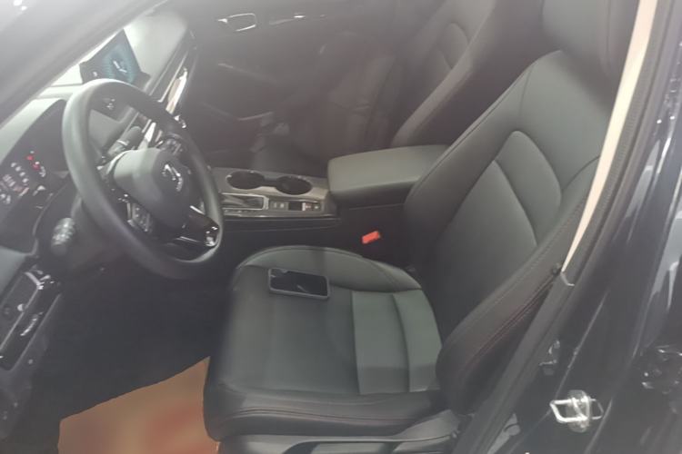 Used Honda Civic 2023 240TURBO CVT Dynamic Edition Left Front Seat