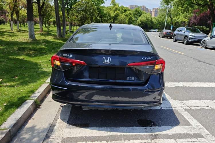 Used Honda Civic 2023 240TURBO CVT Dynamic Edition Rear