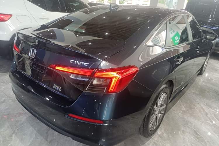 Used Honda Civic 2023 240TURBO CVT Dynamic Edition Rear Right 45 Deg
